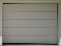 Puerta seccional ISO 45 panel liso