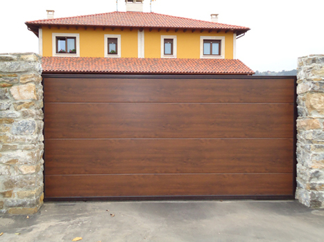 Puerta corredera forrada panel ISO 45 imit. madera oscuro